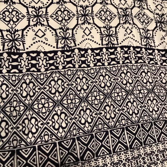 NWT Jessica Simpson Maternity Top Size L - Picture 7 of 10